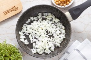 Нут с грибами в сливочном соусе