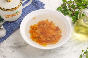 Блины с изюмом