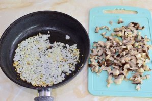 Жареные пирожки на кефире Ѽ? картошкой и грибами