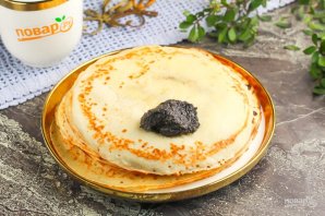 Блины с маком