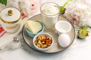 Песочное печенье с орехами