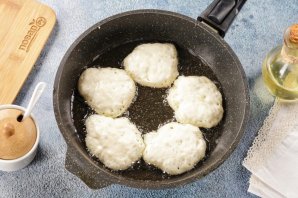 м?рожжевые оладушки на кефире