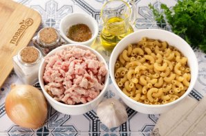 Макаром?ы с фаршем