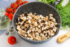 Мясной фарш с грибам?и