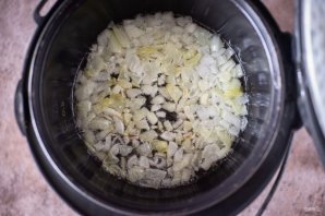 Картошка с лисичками в мультиварке