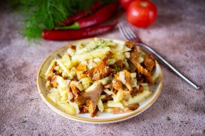 Картошка с лисичками в мультиварке