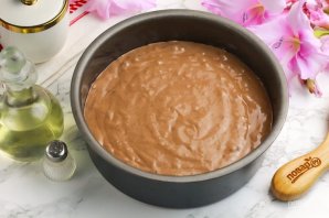 Простой шоколадный пирог из кислого молока