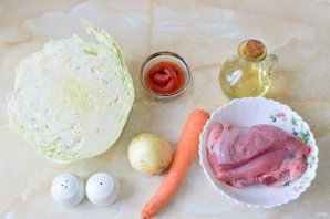 Тушеная капуста с индейкой
