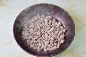 Тушеная капуста с индейкой